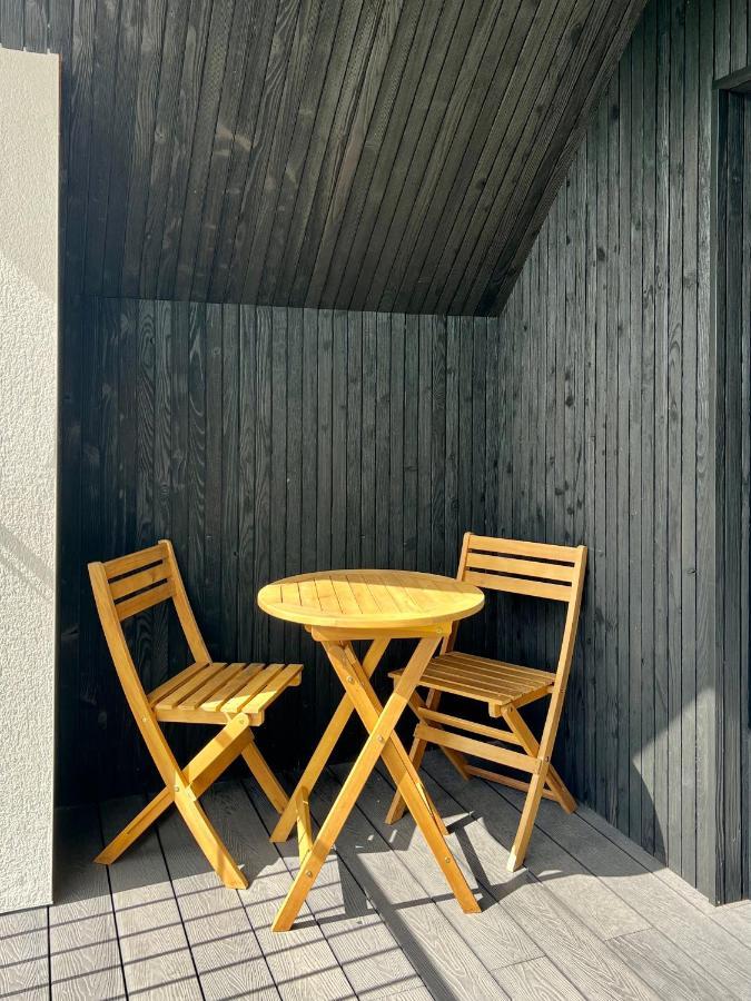 The Loft Studio Apartment - Above Detached New Build Garage Llanymynech Екстериор снимка